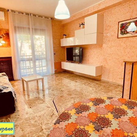 Casa Imma Lake, Center And Everything You Need Desenzano del Garda Exterior foto